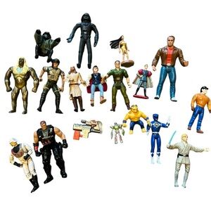 Lot of Vintage Action Figures As Is G.I. Joe Peter Pan, Power Ranger, Star Wars